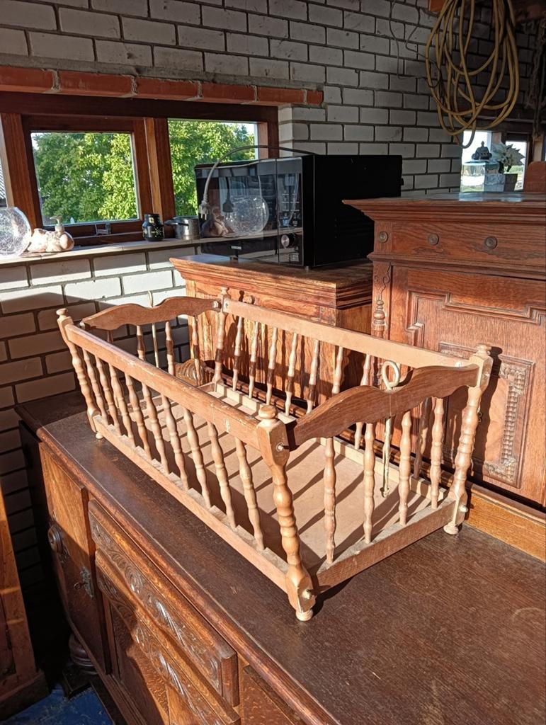 Antieke wieg/bed, Ophalen