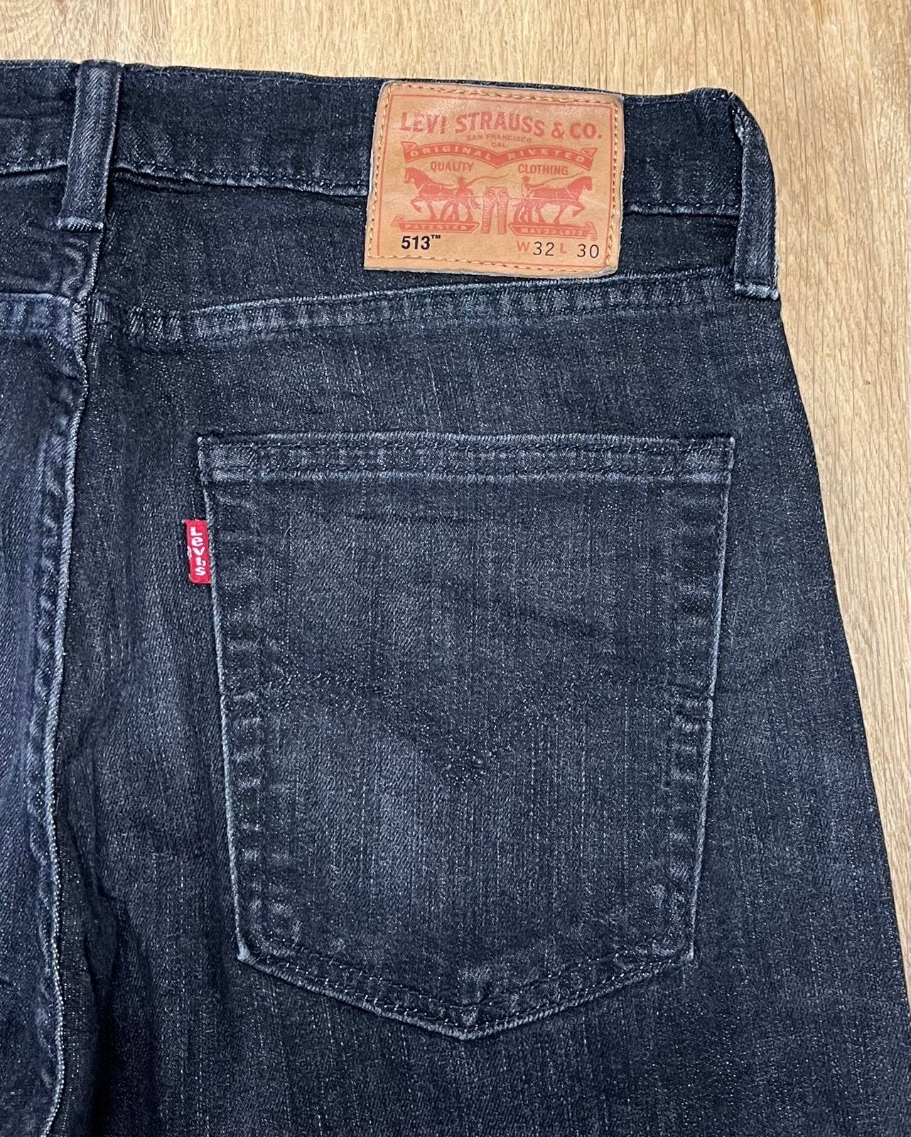Levi’s 513 slim straight spijkerbroek zwart - Maat W32 L30, Ophalen of Verzenden, Zo goed als nieuw, Zwart, W32 (confectie 46) of kleiner