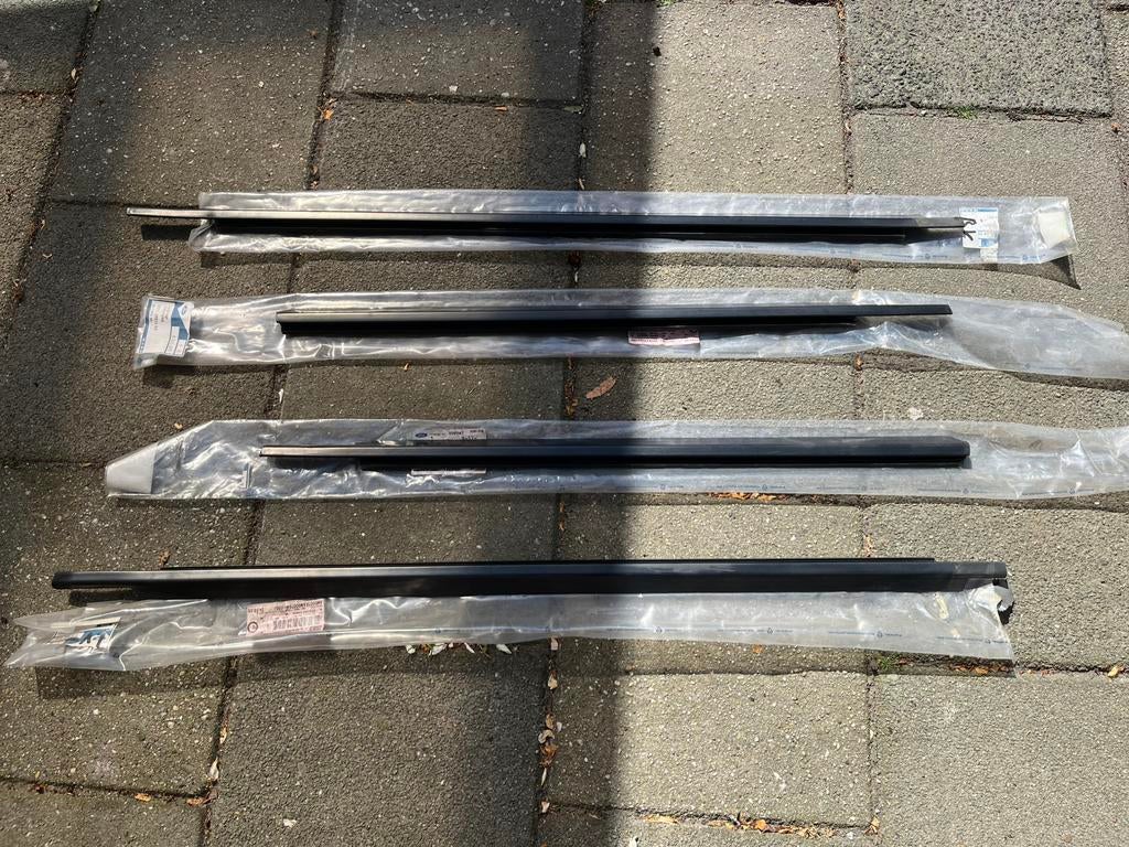 Ford Mondeo MK4 raamsnorren Zwart, Auto-onderdelen, Interieur en Bekleding, Ophalen of Verzenden, Ford