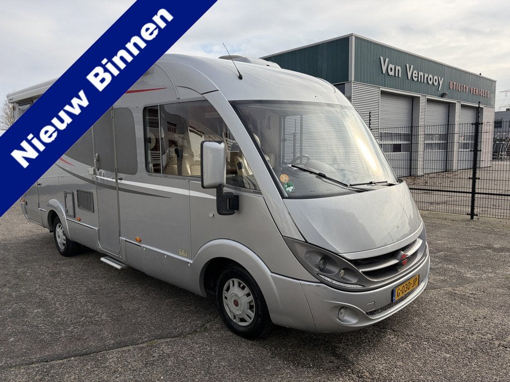 Bürstner Aviano i694 130pk Leder Dwarsbed en Hefbed 3x zonn, Caravans en Kamperen, Campers, tot en met 4, Integraal, Bürstner
