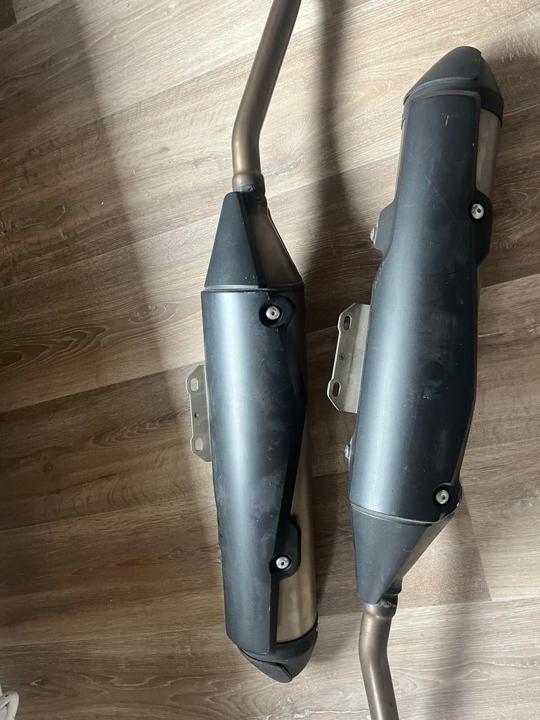 Originele uitlaten Yamaha XT660X 2009, Motoren, Ophalen, Gebruikt