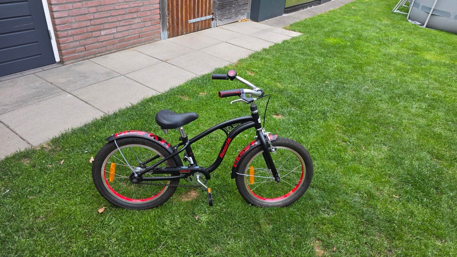 Kinderfiets voilaire 18 inch - Zwart/Rood - Zeer goede staat, Ophalen, Zo goed als nieuw, 16 tot 20 inch