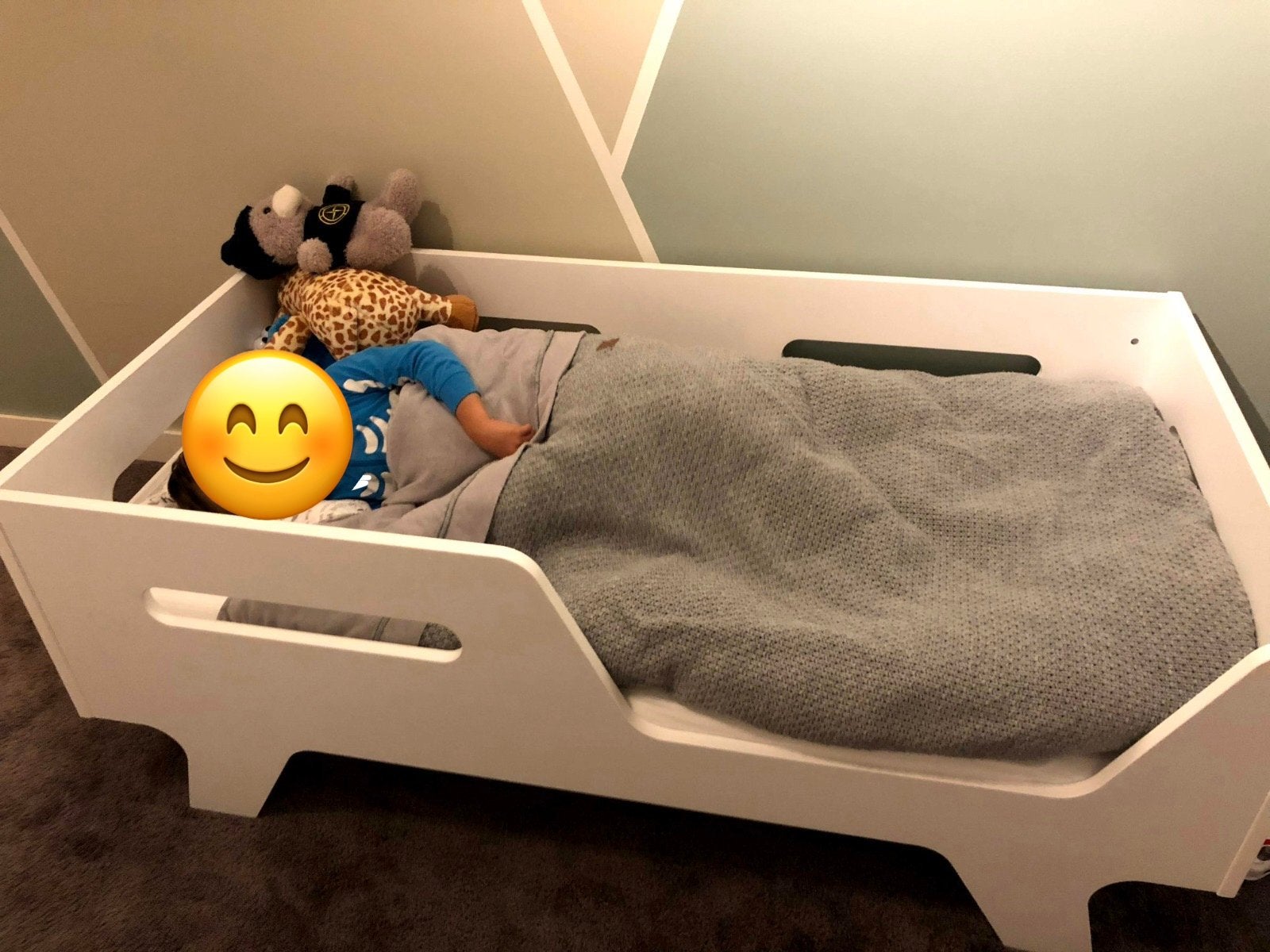 Wit peuterbed met lattenbodem en matras, 70 tot 85 cm, Zo goed als nieuw, Lattenbodem, 140 tot 160 cm