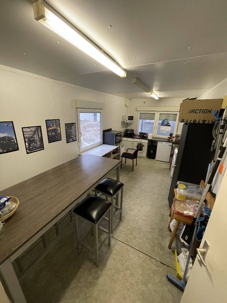 Foto 6 van Kantineunit / schaftunit circa 25 m² – keuken, toilet