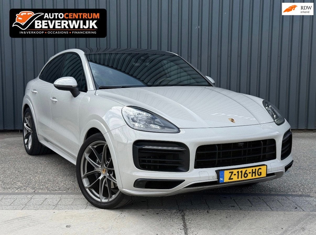 Porsche Cayenne Coupé 3.0 E-Hybrid Grijs 2021 341pk Carbond, Automaat, 14 kWh, Gebruikt, 2995 cc
