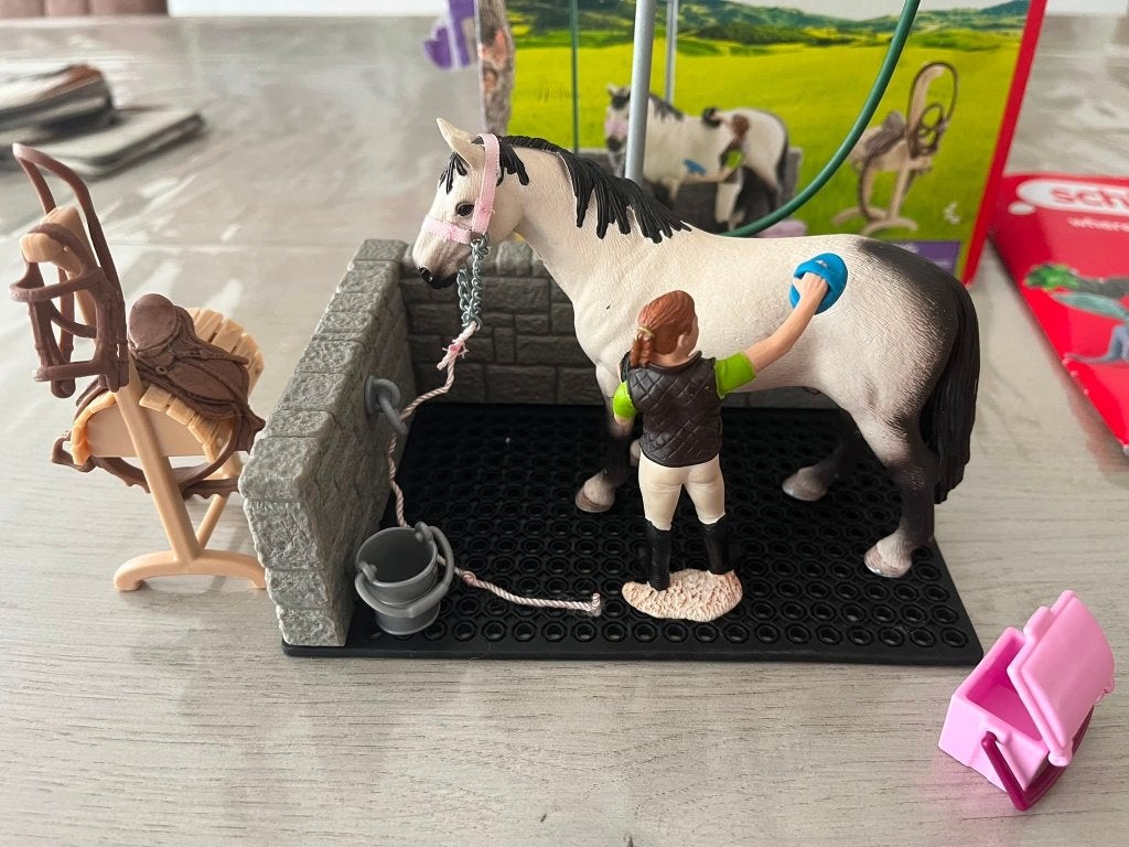 Schleich set 42104 Wasstraat paard, Ophalen of Verzenden, Zo goed als nieuw