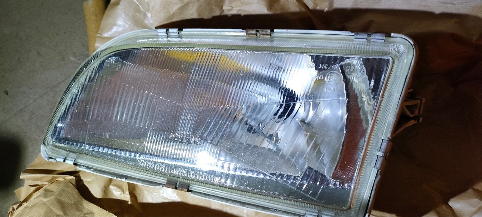 Koplamp Links Headlight Left Volvo V40 S40 1995 - 2004, Ophalen of Verzenden, Volvo
