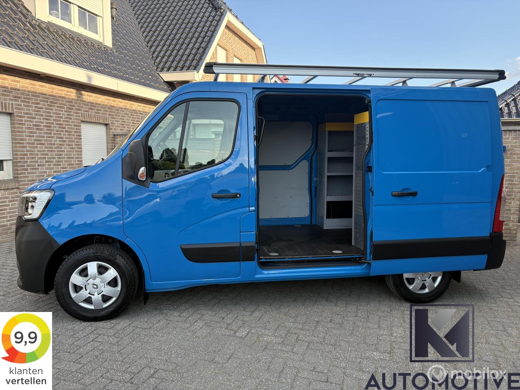 Renault Master 2.3dCi 135pk L1H1|2xSchuifdeur|Trekhaak|EURO6, Auto's, 4 cilinders, 2500 kg, Leder, Bedrijf
