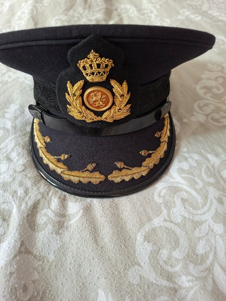 Gala pet hoofdofficier., Ophalen of Verzenden, Landmacht, Nederland, Helm of Baret