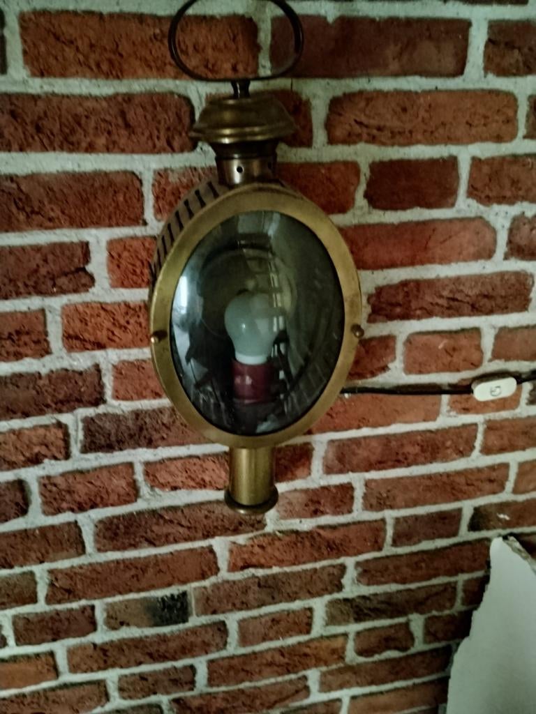 Vintage wandlamp, Ophalen