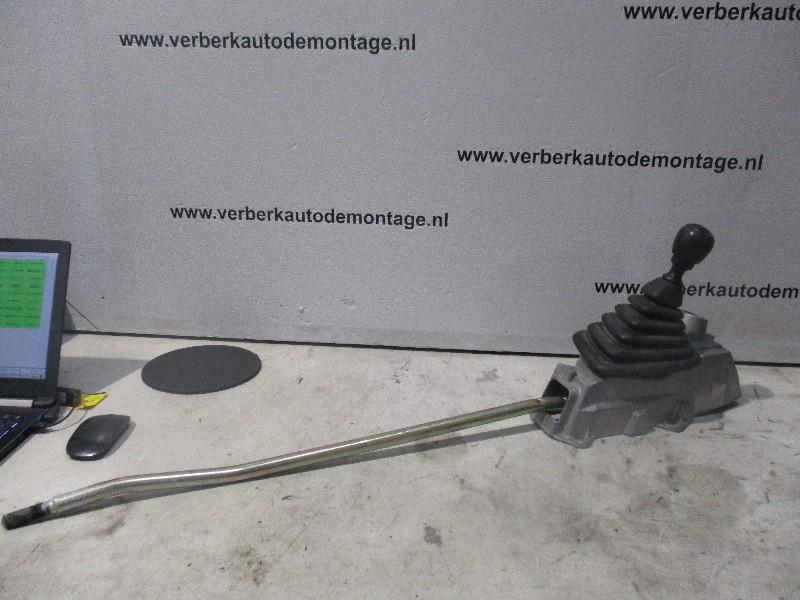 Versnellingspook Saab 900 II (1994-08/1998-02) 4387304, Auto-onderdelen, Saab Deutschland GmbH, Gebruikt, Marienbergstraße  96, Nürnberg 90411, , Duitsland