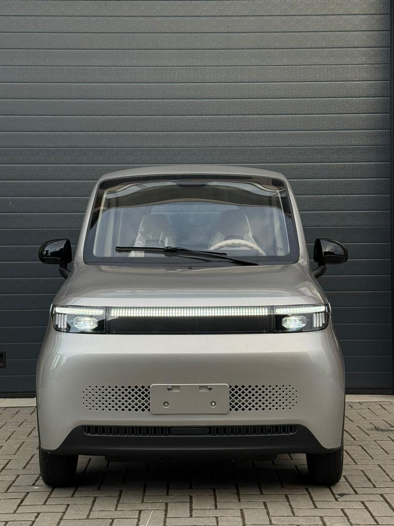 |NIEUW| Elektrische brommobiel - 100 km actieradius - Airco, Overige merken, Gebruikt, Ophalen of Verzenden, 16 km/u of meer