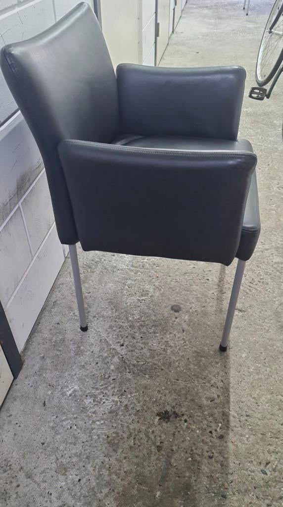 4 stuks leren stoelen..., Ophalen of Verzenden, Zo goed als nieuw