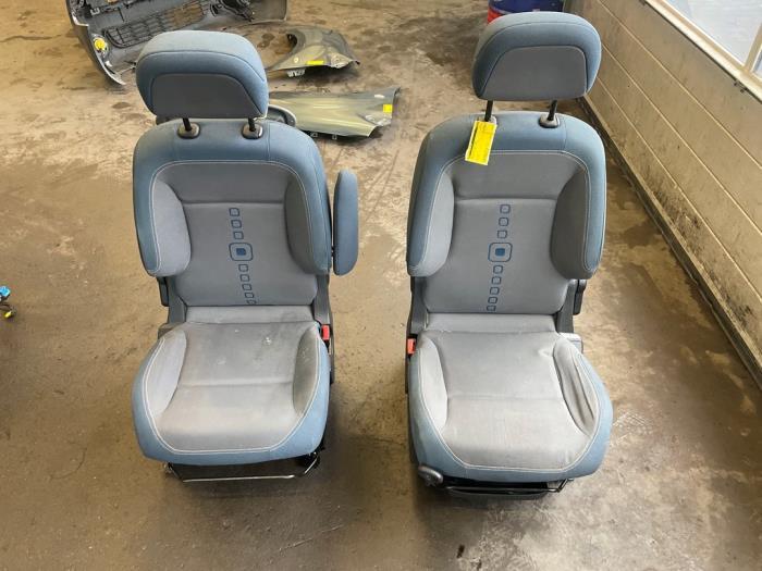 Voorstoelen links + rechts van een Citroen Berlingo, Auto-onderdelen, Interieur en Bekleding, Gebruikt, -, -, Ophalen of Verzenden