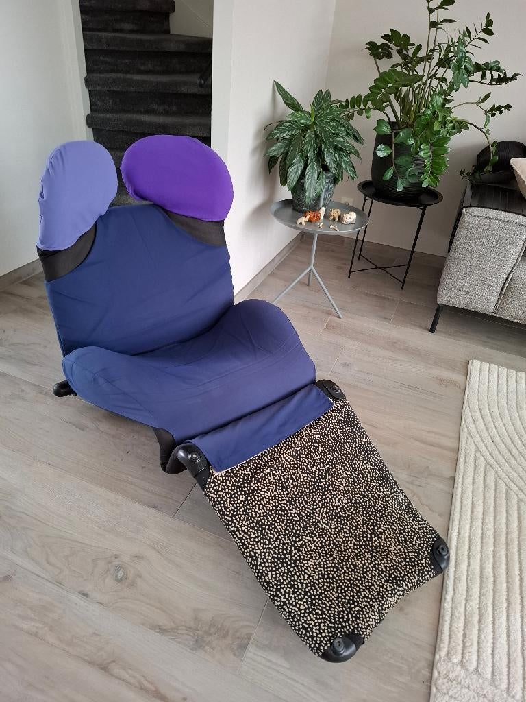 Cassina Wink (relax-) fauteuil, Huis en Inrichting, Fauteuils, Gebruikt, Stof, 50 tot 75 cm, 75 tot 100 cm, Ophalen