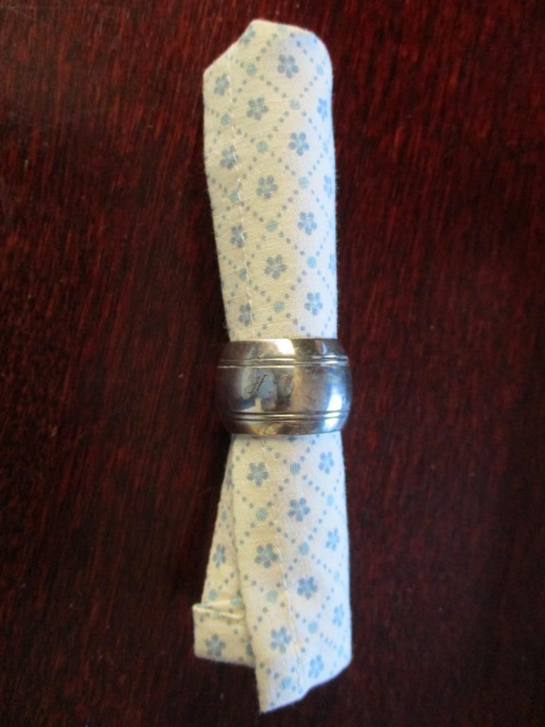 Verzilverd vingerdoekjes-ringetje, Antiek en Kunst, Curiosa en Brocante, Ophalen of Verzenden