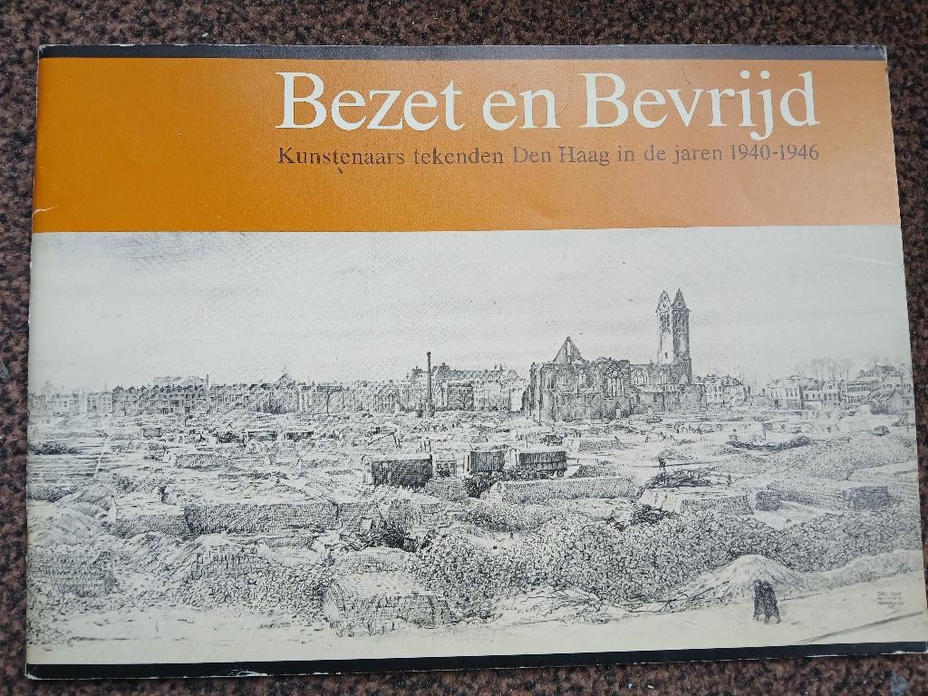 Den Haag Bezet Bezuidenhout WO II (PvdT-500), Boeken, Ophalen of Verzenden, Zo goed als nieuw