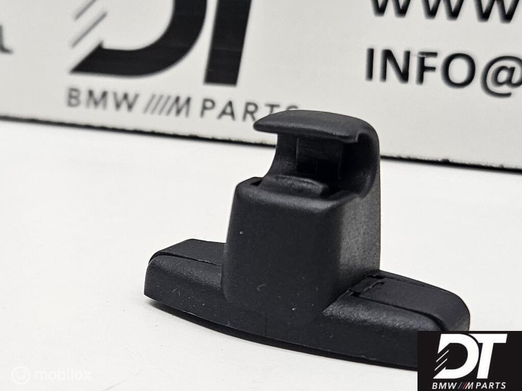 Steun zonneklep BMW 3-serie E46 E36 E30 E28 E24 51168243576, Gebruikt, Ophalen of Verzenden, BMW, BMW