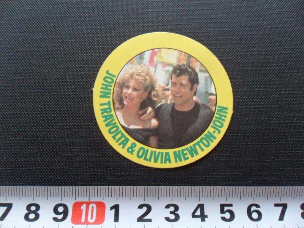 sticker 303 grease john travolta & olivia newton-john, Verzamelen, Ophalen, Zo goed als nieuw