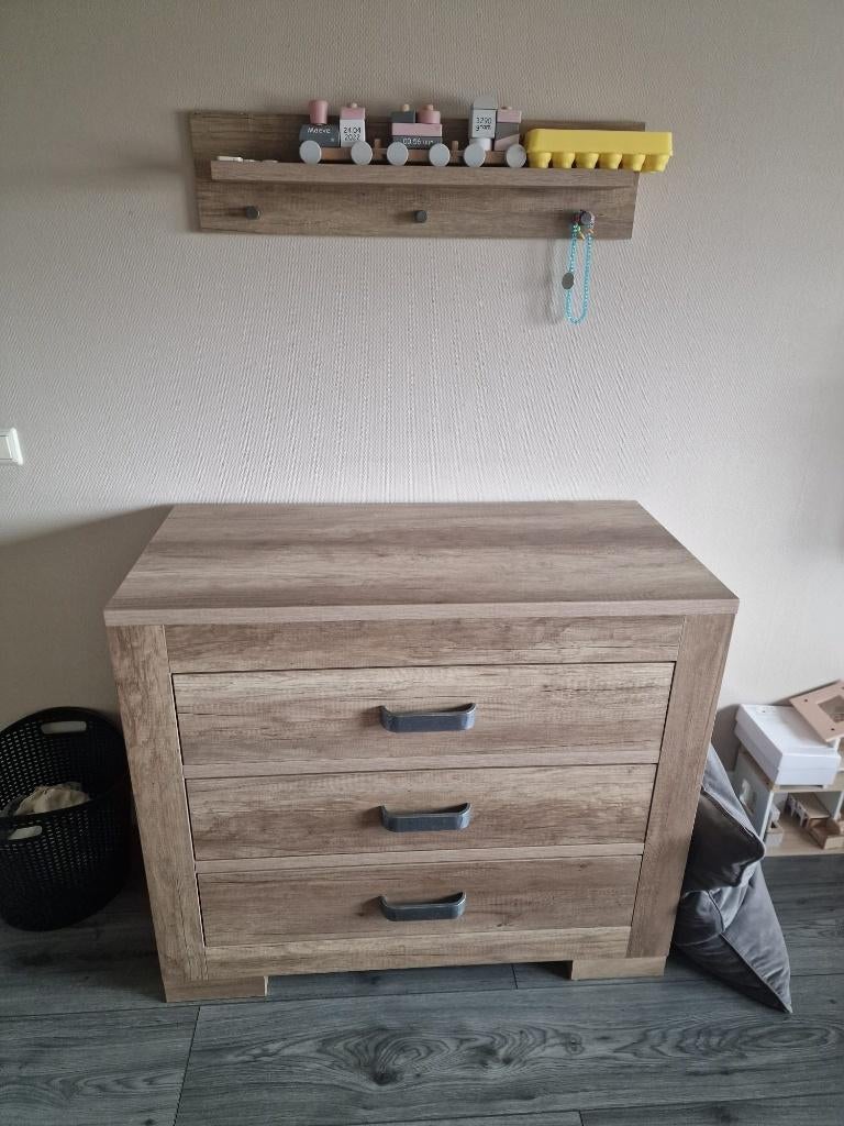 Kidsmill Brent Commode Oldwood, Kinderen en Baby's, Kinderkamer | Commodes en Kasten, Zo goed als nieuw, Commode, 90 tot 105 cm