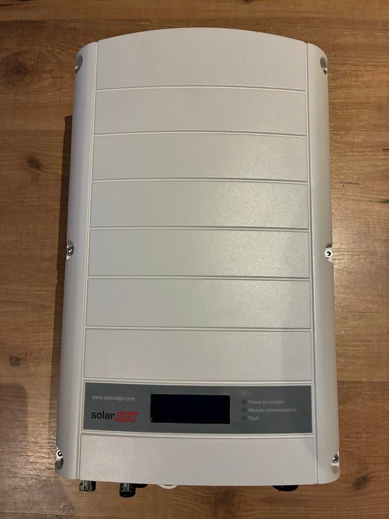 Solaredge 7 kW omvormer voor 3 fase systeem, Doe-het-zelf en Verbouw, Overige Doe-het-zelf en Verbouw, Ophalen of Verzenden