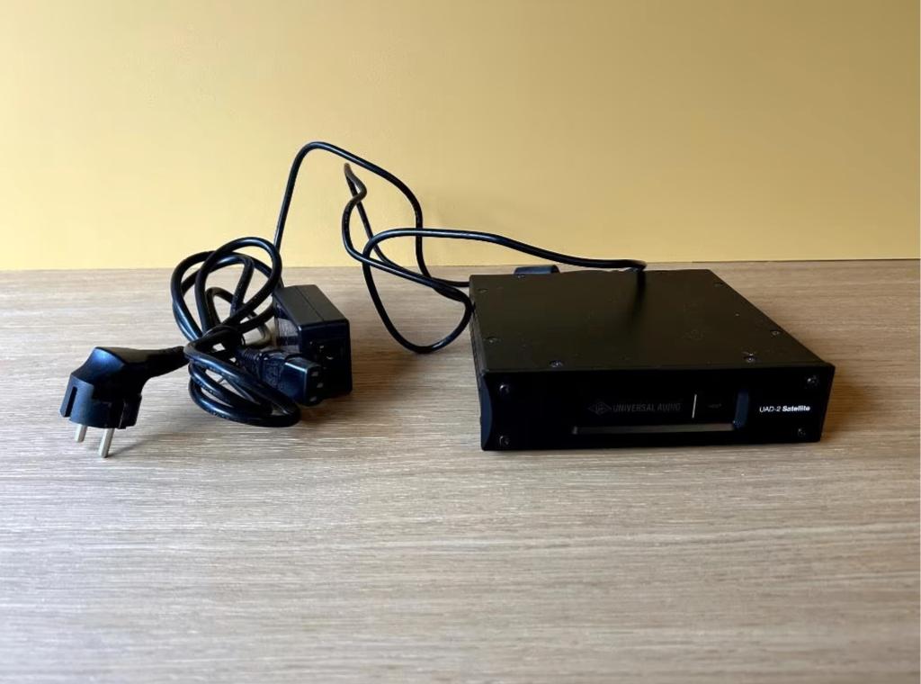 UAD-2 Satellite Thunderbolt 2 Quad Core DSP Accelerator, Ophalen of Verzenden, Audio
