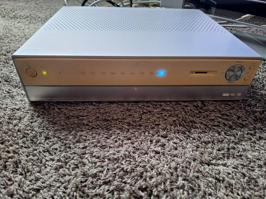 Sony media receiver unit. Model MBT-MRL1 met TV, Ophalen, Gebruikt, Minder dan 60 watt, Sony
