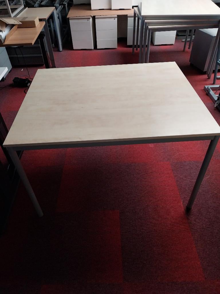 Kantoortafel, kantinetafel 120 x 100 cm., Gebruikt, 100 tot 150 cm, 50 tot 100 cm, Vier personen