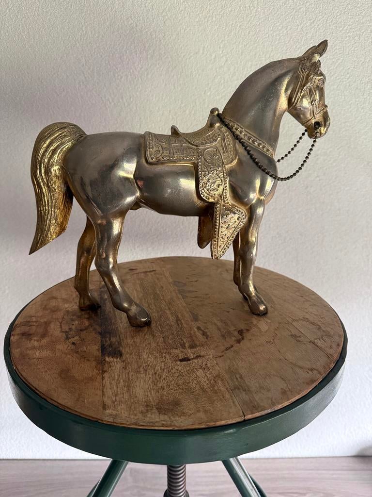 paardenbeeld van metaal, Verzamelen, Beelden en Beeldjes, Ophalen of Verzenden, Zo goed als nieuw, Dier