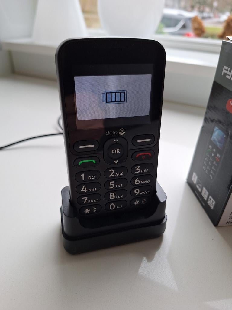 Doro E10 Seniorentelefoon - nieuw!, Ophalen, Geen camera, Zo goed als nieuw, Klassiek of Candybar