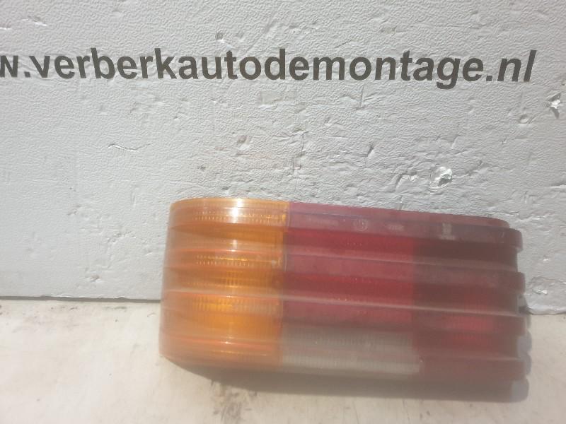 Achterlicht Links Mercedes-Benz /8 (W115) (1972-06/1976-11), Gebruikt, Mercedes-Benz AG, Mercedes-Benz, Mercedesstraße 120, Stuttgart 70372, , Duitsland