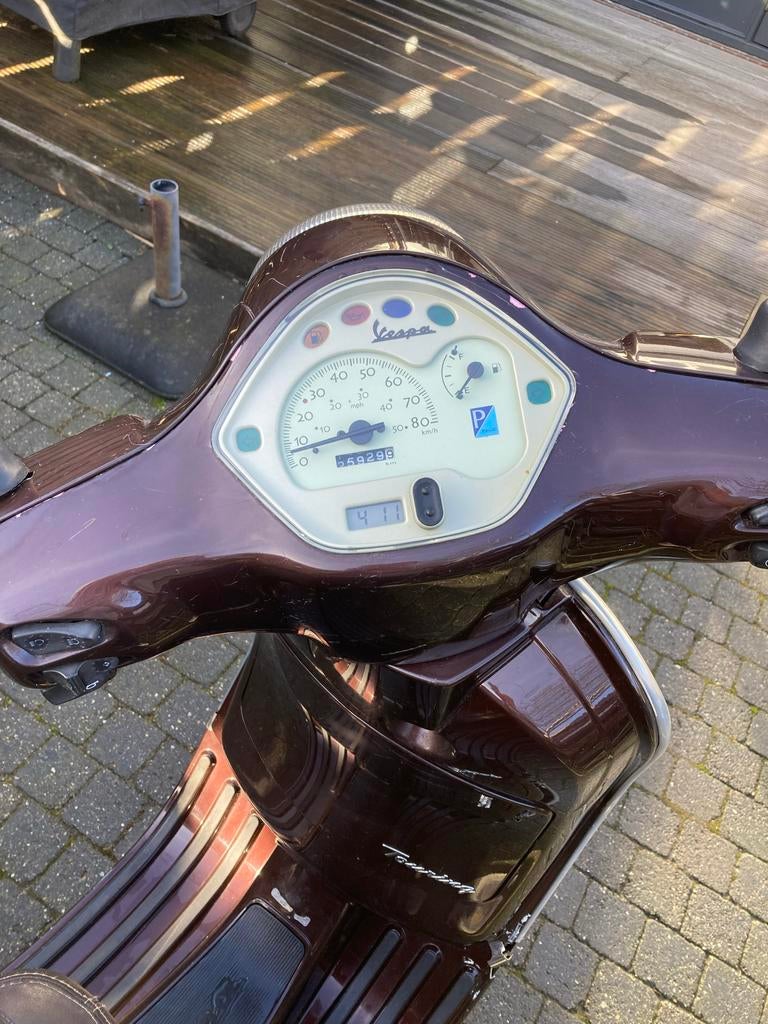 Vespa LX50 bruin, Ophalen, Gebruikt, Overige modellen, Maximaal 25 km/u