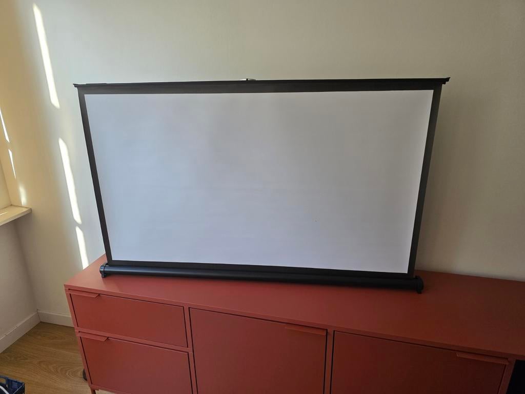 Inschuifbaar beamer scherm 50 inch, Audio, Tv en Foto, Projectieschermen, Ophalen, Handmatig, Zo goed als nieuw
