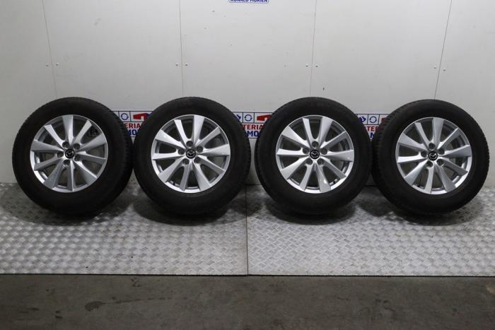 Velgen set + banden van een Mazda CX-5 (CX-5 11-), 12 maanden garantie, Gebruikt, -, -
