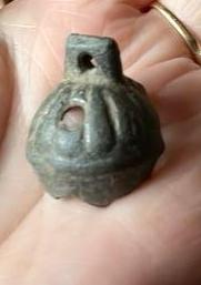 Bodemvondst….Middeleeuws Fragment Klein Bronzen Belletje, Antiek en Kunst, Ophalen of Verzenden