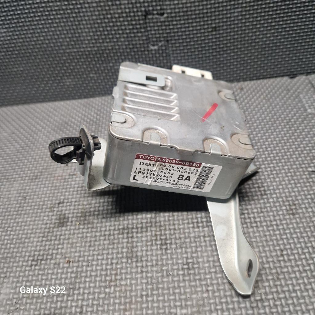TOYOTA YARIS II STUURBEKRACHTINGING MODULE / 89650-0D180, Auto-onderdelen, Gebruikt, TOYOTA, Ophalen of Verzenden, Toyota