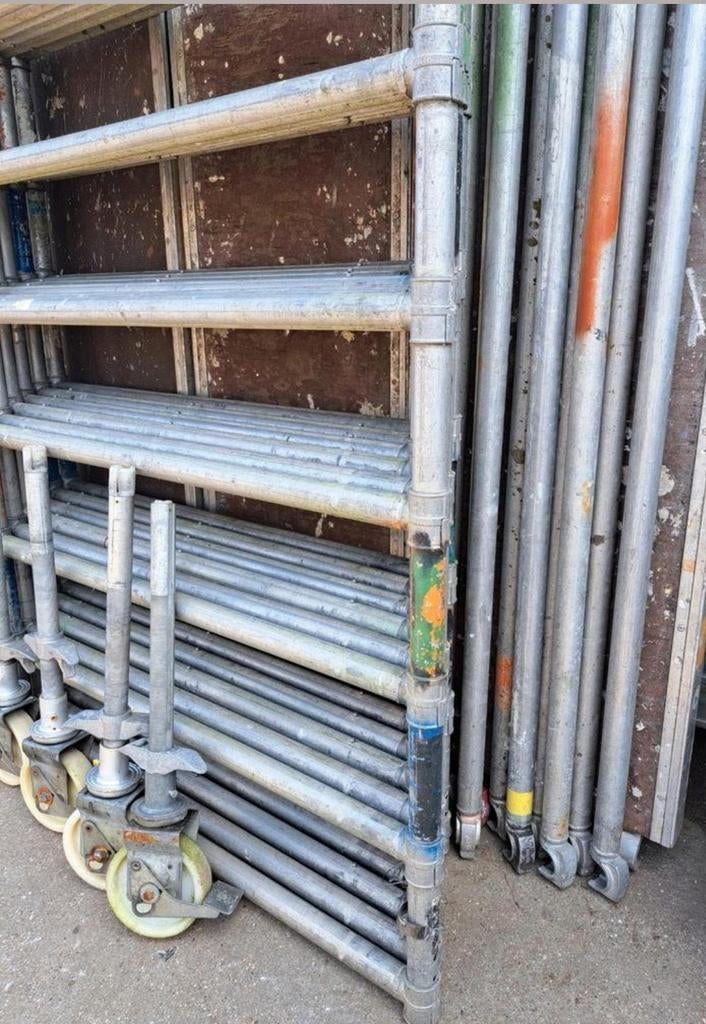 Te koop aluminium rolsteiger Werkhoogte 7.20 meter, Doe-het-zelf en Verbouw, Steigers, Ophalen of Verzenden