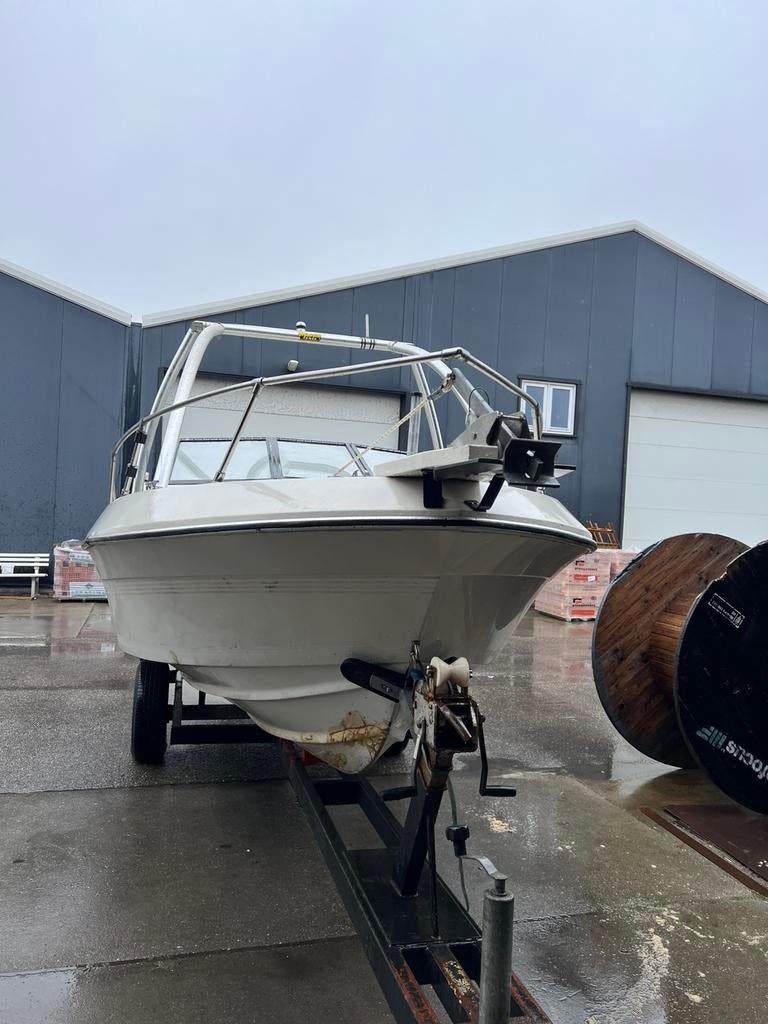 Renken seamaster 225 pk, Watersport en Boten, Binnenboordmotor, Zo goed als nieuw, Ophalen, 70 pk of meer