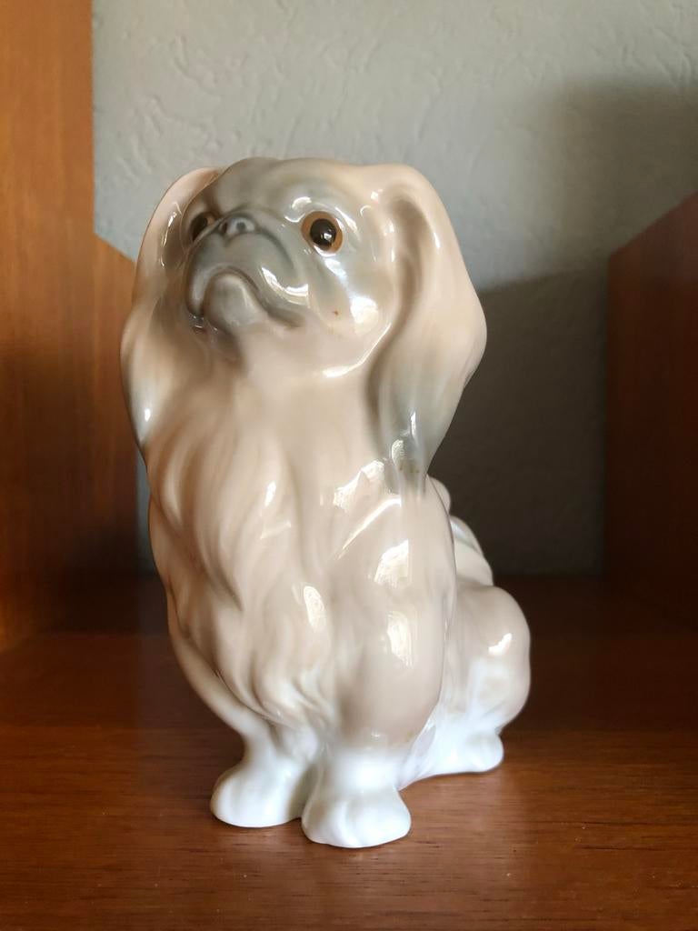 LLadro Stenen beeldje van een Pekinees, Verzamelen, Beelden en Beeldjes, Zo goed als nieuw, Dier, Ophalen of Verzenden