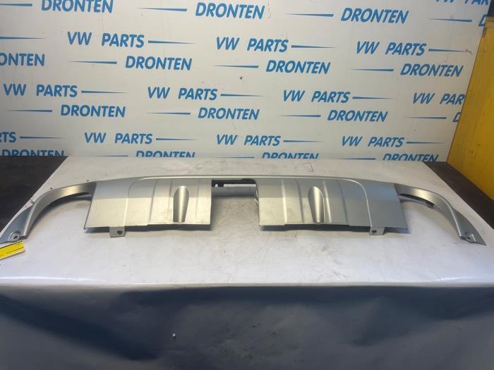 Diffuser achterbumper van een Volvo XC60, Gebruikt, -, Verzenden, -