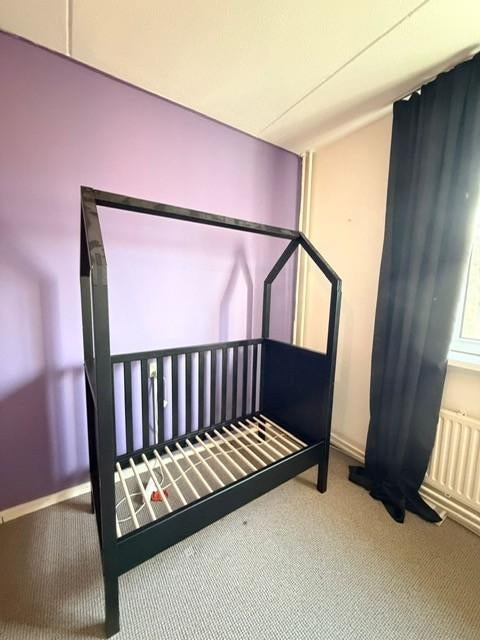 Bopita My First House kinderbed 60x120  mat zwart, Kinderen en Baby's, Babywiegjes en Ledikanten, Ophalen, Zo goed als nieuw, Ledikant