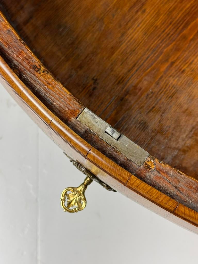 Zweedse Rococo Commode 18e eeuw antiek, Huis en Inrichting, Kasten | Ladekasten, Ophalen of Verzenden, Zo goed als nieuw, Minder dan 100 cm