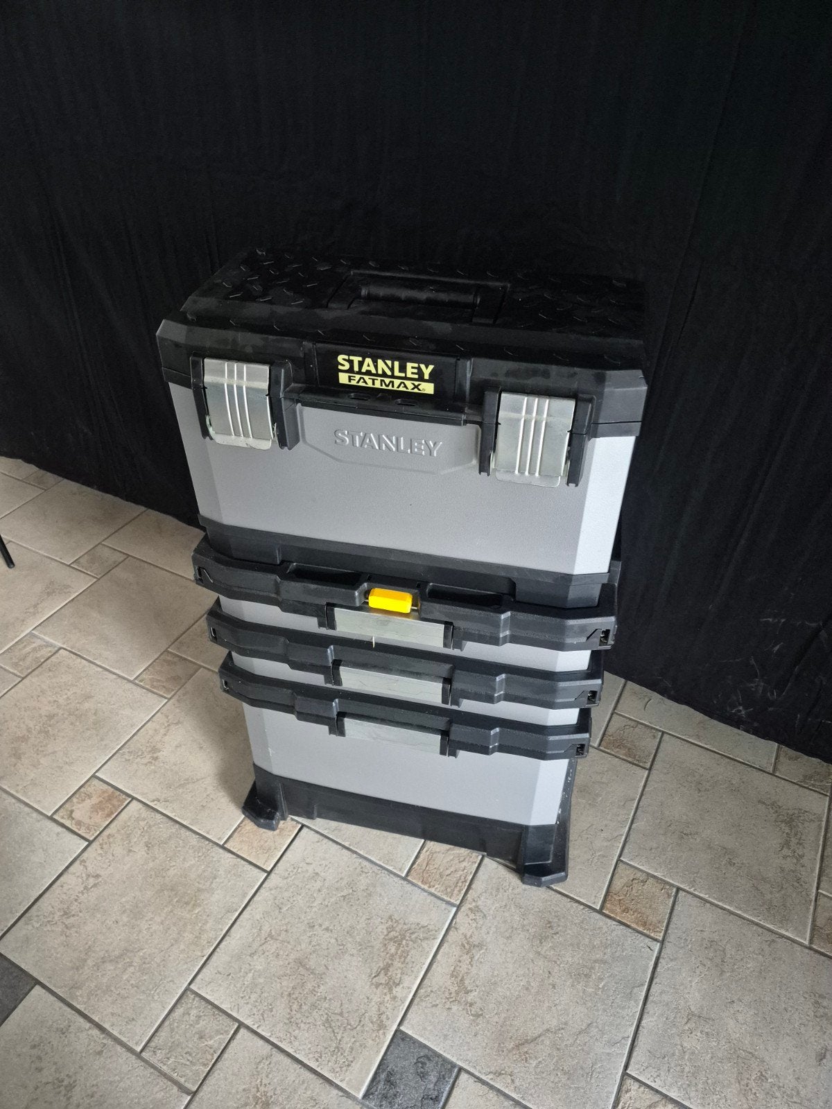 Stanley Fatmax gereedschapskoffers met opbergkar, Verzenden, Gebruikt