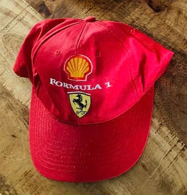 Ferrari F1 cap, Ophalen of Verzenden, Zo goed als nieuw, Formule 1