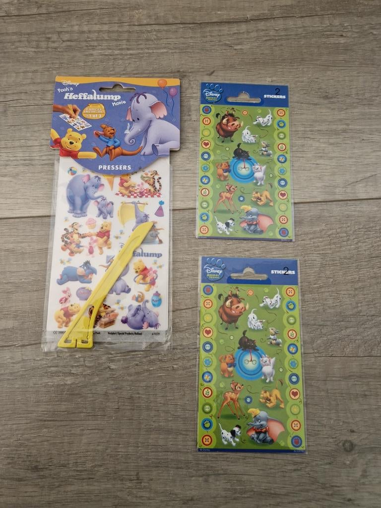 Disney stickers vintage retro lollifanten afwrijf winnie, Verzamelen, Disney, Ophalen of Verzenden, Overige figuren, Zo goed als nieuw