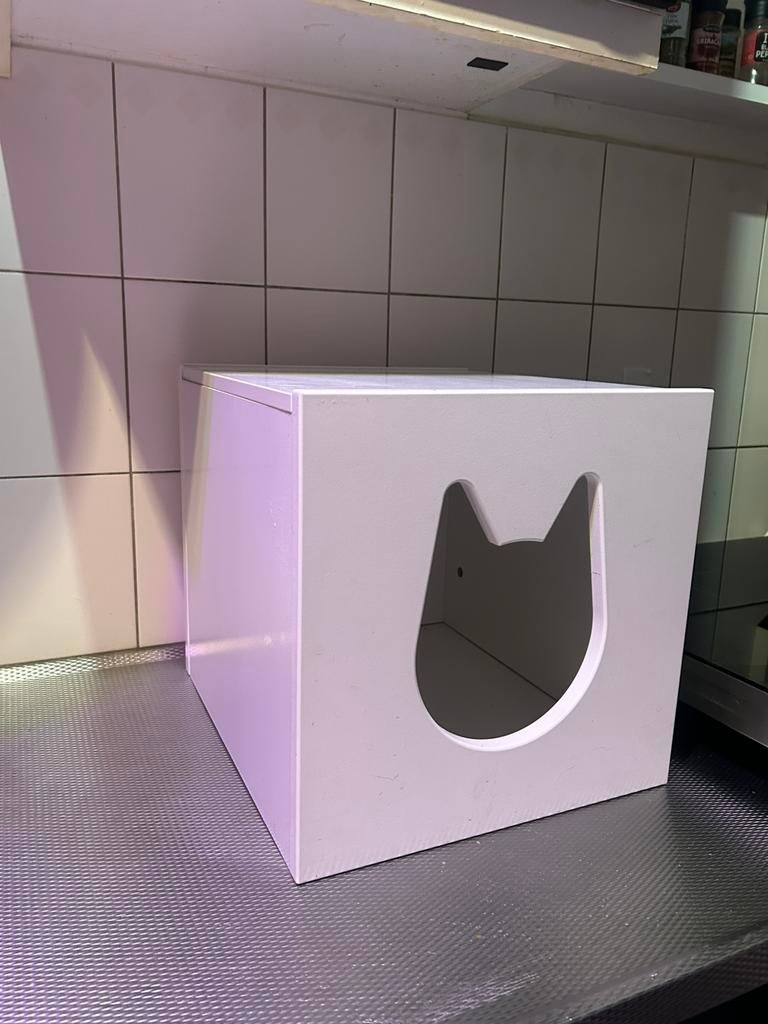 Katten huisje vakkenkast, Dieren en Toebehoren, Katten-accessoires, Ophalen of Verzenden, Zo goed als nieuw