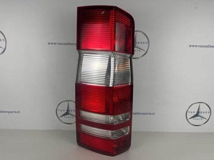 Achterlicht links van een Mercedes Sprinter, Auto-onderdelen, Verlichting, Ophalen of Verzenden, Gebruikt