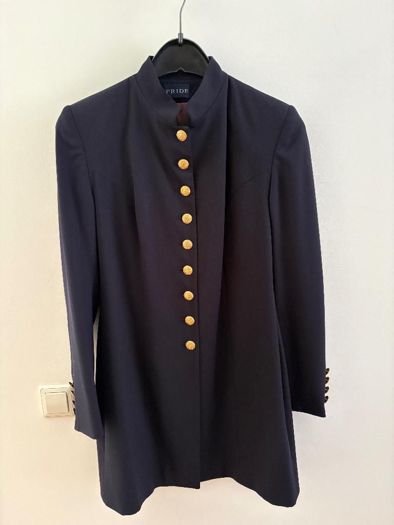 Donkerblauw jasje met koperen knopen, Maat 38/40 (M), Blauw, Ophalen of Verzenden, Zo goed als nieuw