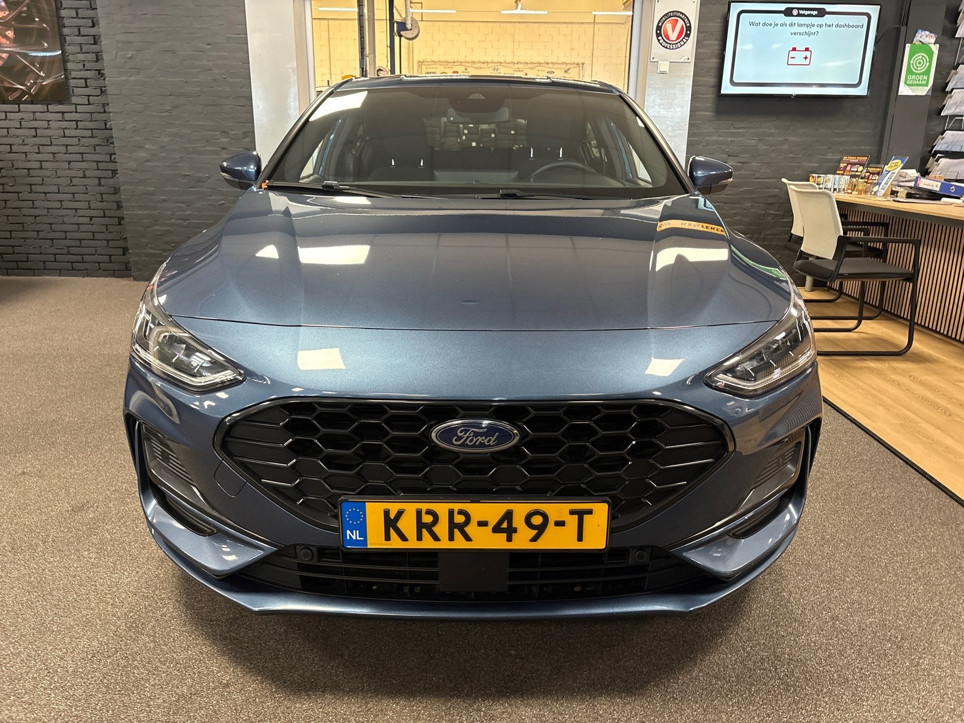 Ford FOCUS 1.0 EcoBoost Hybrid ST Line/navi/stoelverw/apple, Auto's, Ford, 12 maanden, Gebruikt, Euro 6, Blauw