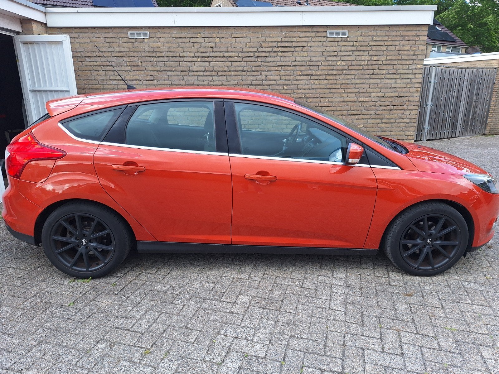 Ford Focus 1.0 Ecoboost 92KW 5D 2012, Zwart, Overige kleuren, 635 kg, Origineel Nederlands